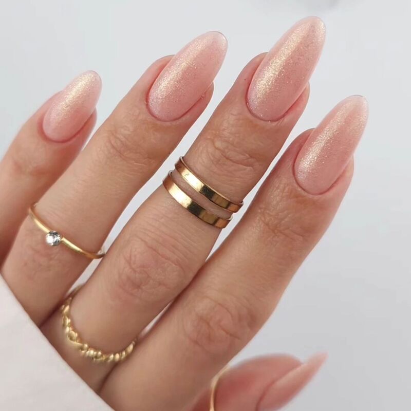 Champagne Glow Nails set gél lakov