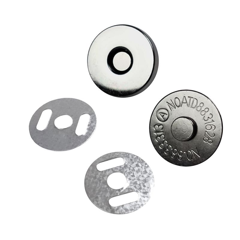 Ideal grafitové magnetické zapínanie na kabelky 18 mm