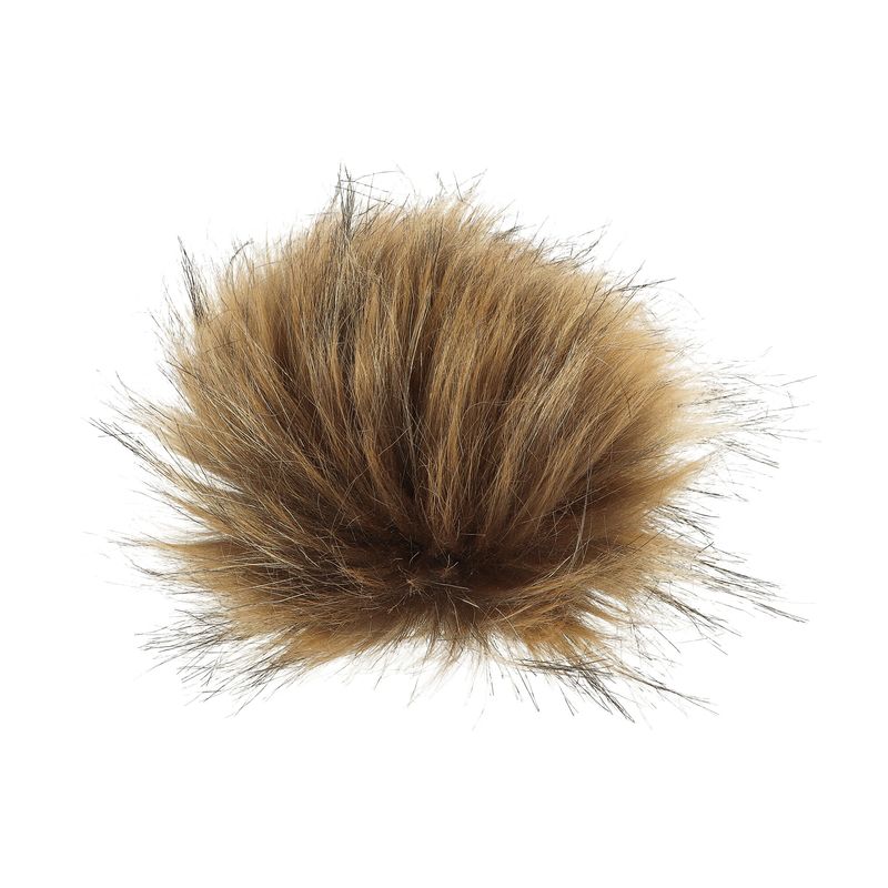 Kožušinový brmbolec hnedej farby 13 cm