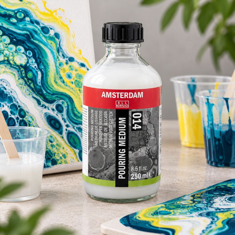 Pouring médium Amsterdam 250 ml – na liatie akrylových farieb